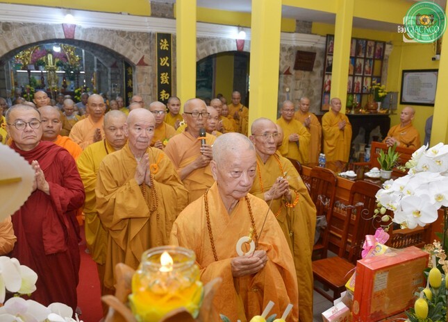 Đức Pháp chủ GHPGVN dự lễ tưởng niệm Đại lão Hòa thượng Thích Thiện Hào tại tổ đình Thiên Thai ảnh 1